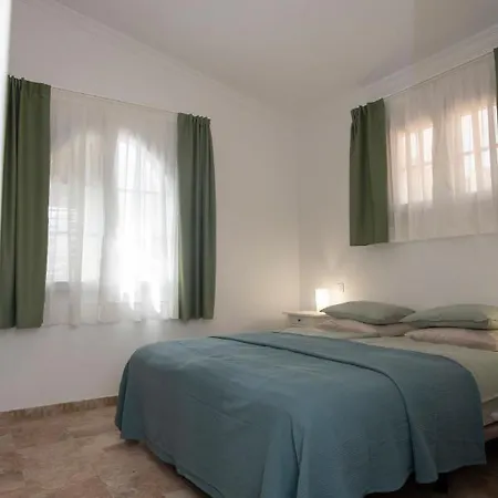 Holiday home Aulaga